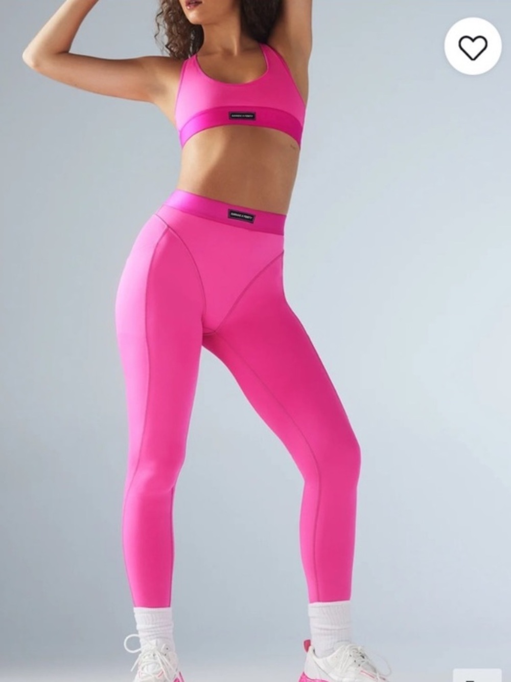 Line-up legging and sports bra set